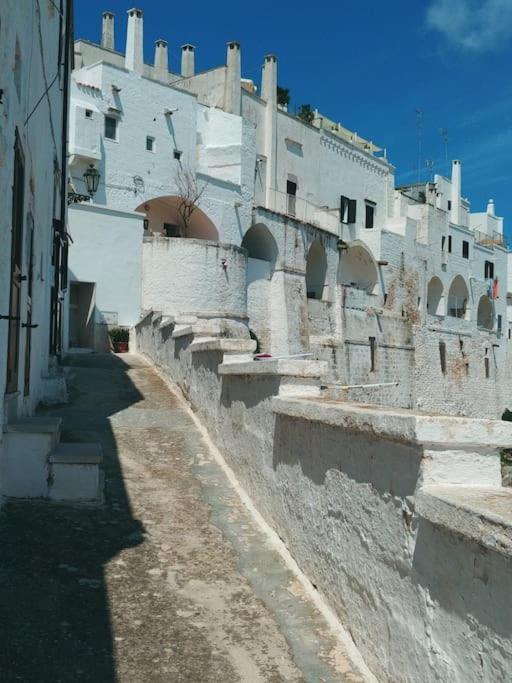 Che Vista!! Ostuni ,Sulle Bianche Mura Con Vista Mozzafiato Exterior photo